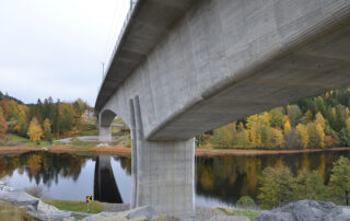Hallevannet bru
